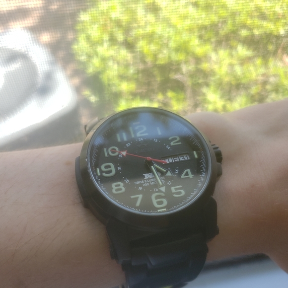 Reactor - Atom (Tritium Illuminated Watch) - Picture 4 of 6